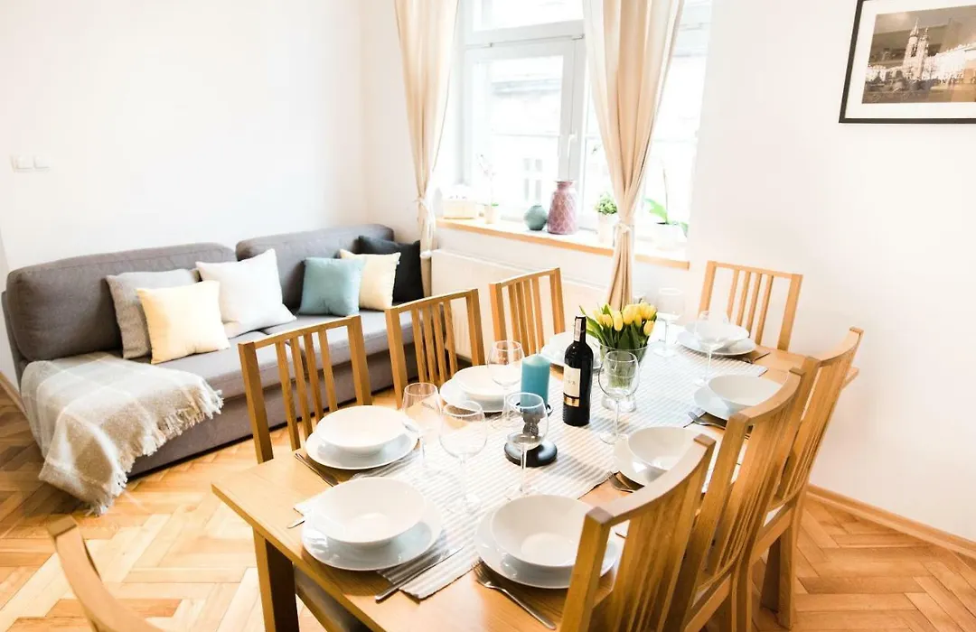 3D Royal Castle Apartament-1
