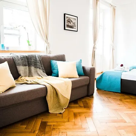 3D Royal Castle Apartament-2